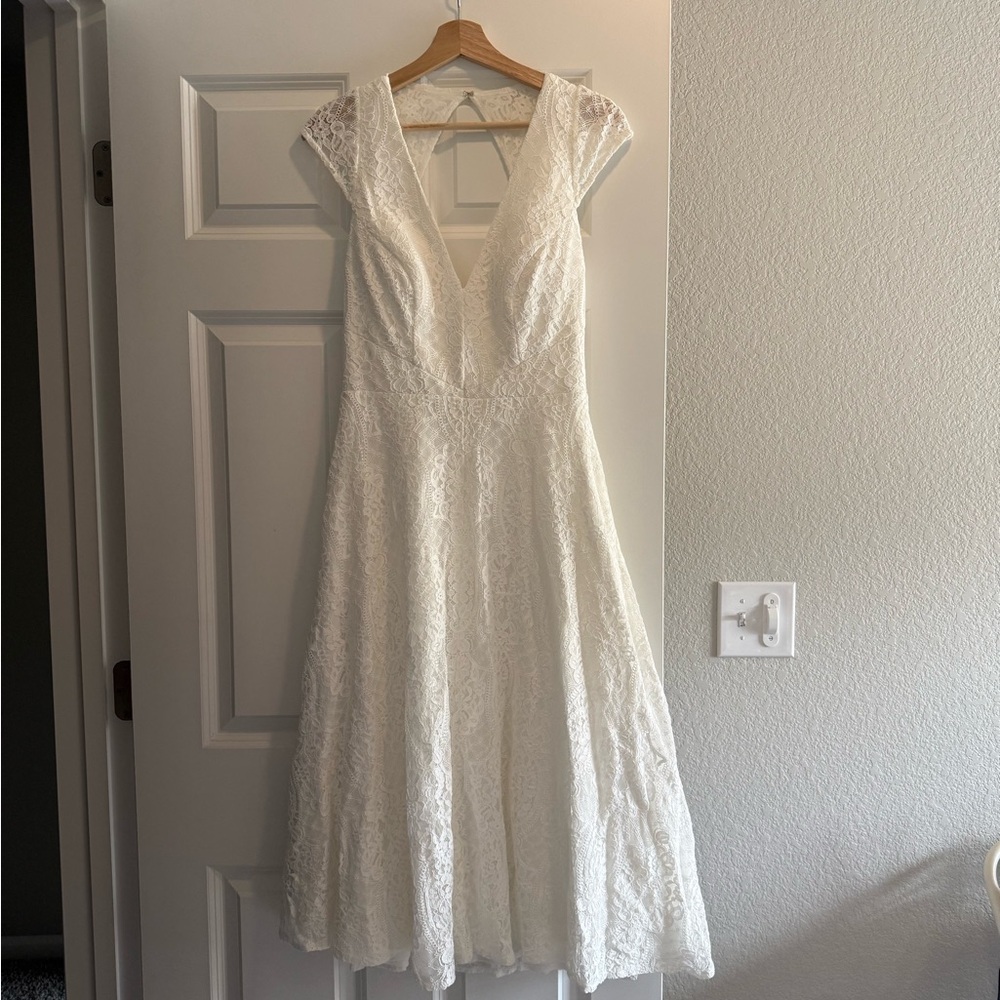 Azazie White Lace V-Neck Cap-Sleeve Dress